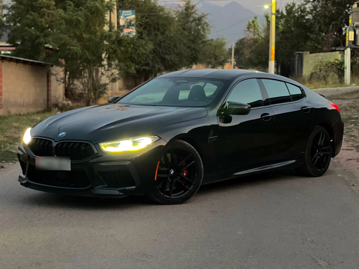 BMW M8, 2022 — фото 3 из 11