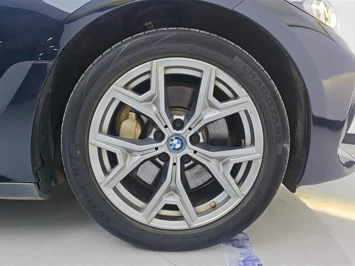BMW i3, 2023 — фото 6 из 9
