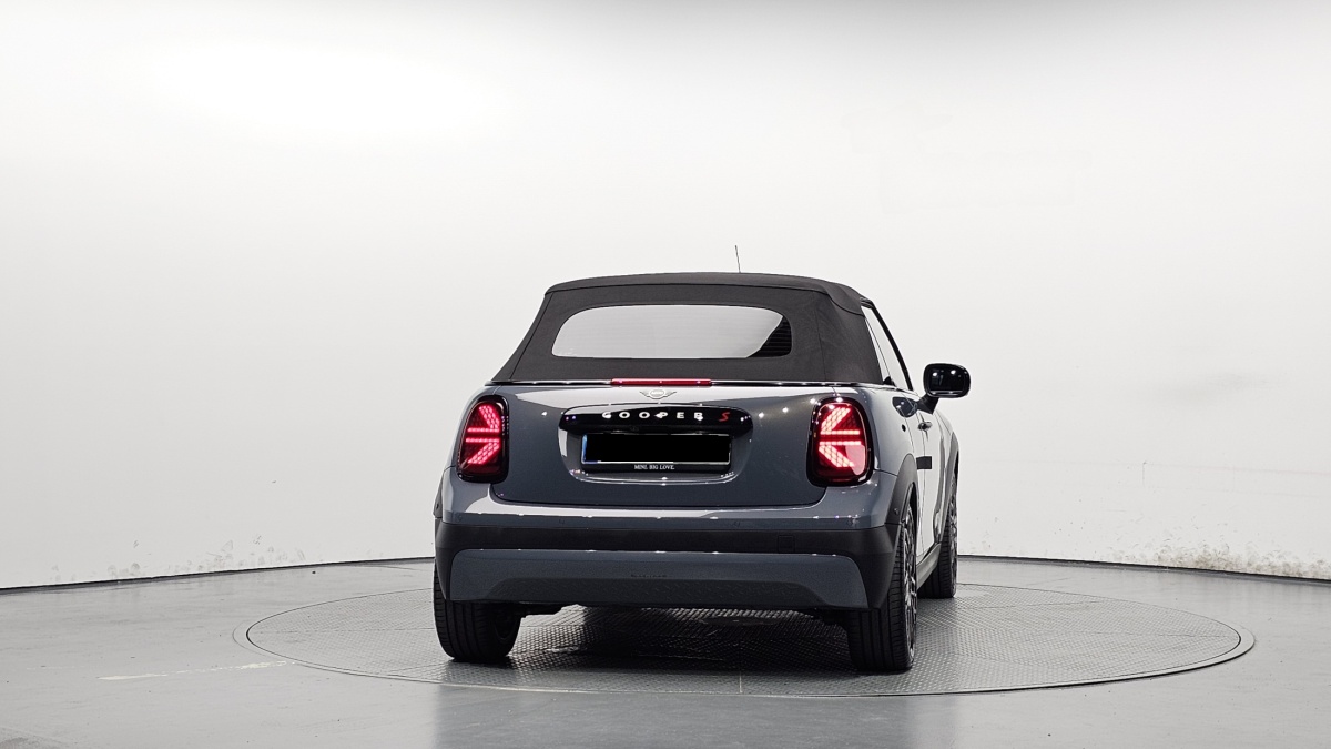 Mini Cooper Convertible, 2025 — фото 4 из 12