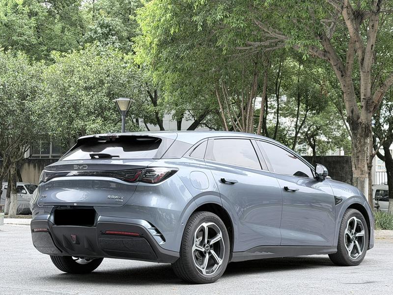 BYD Seal 06 GT, 2025 — фото 5 из 12