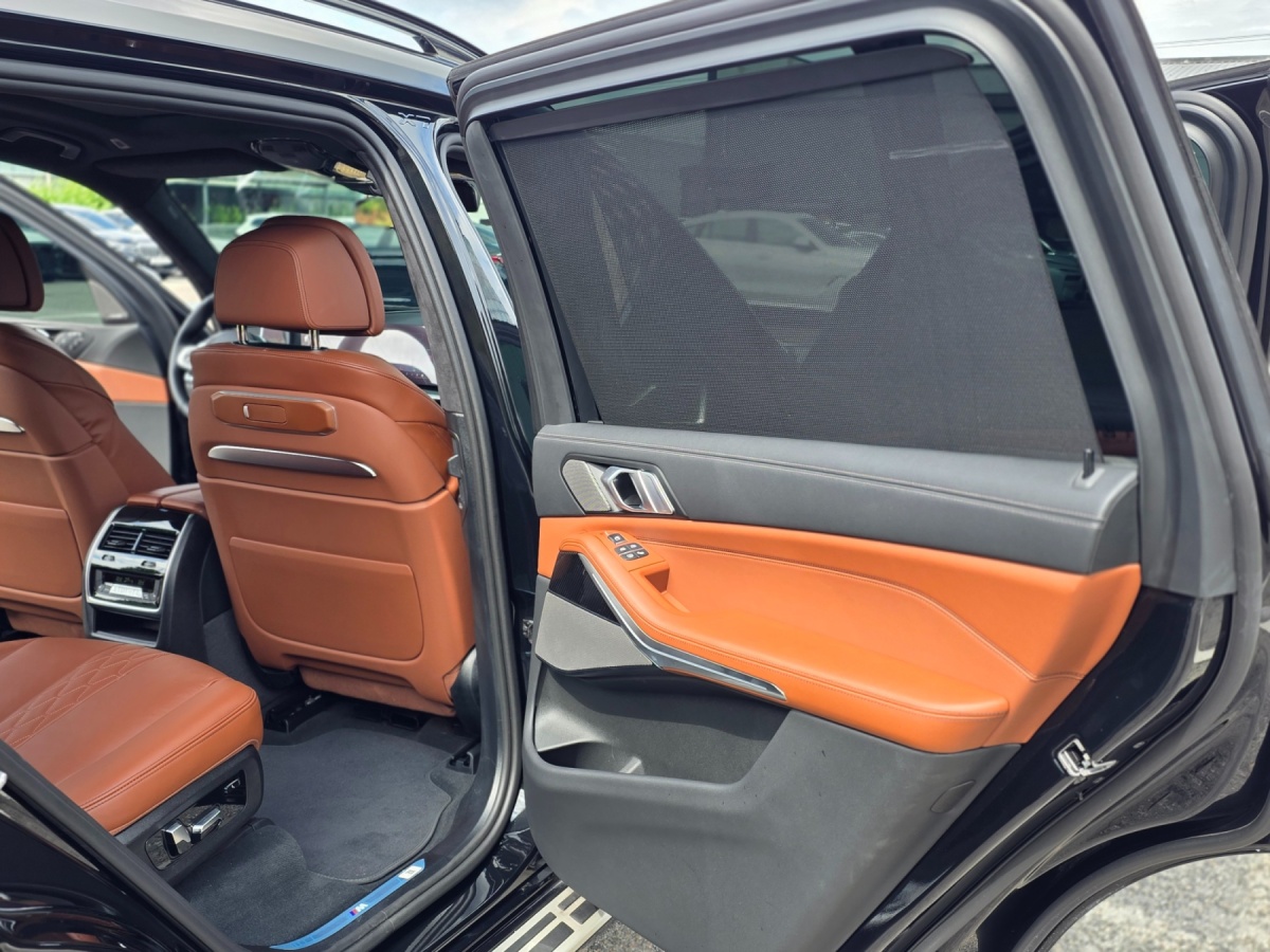 BMW X7, 2025 — фото 11 из 12