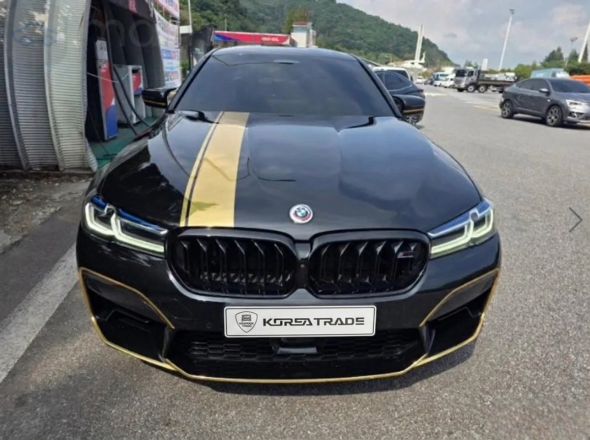 BMW M5, 2022