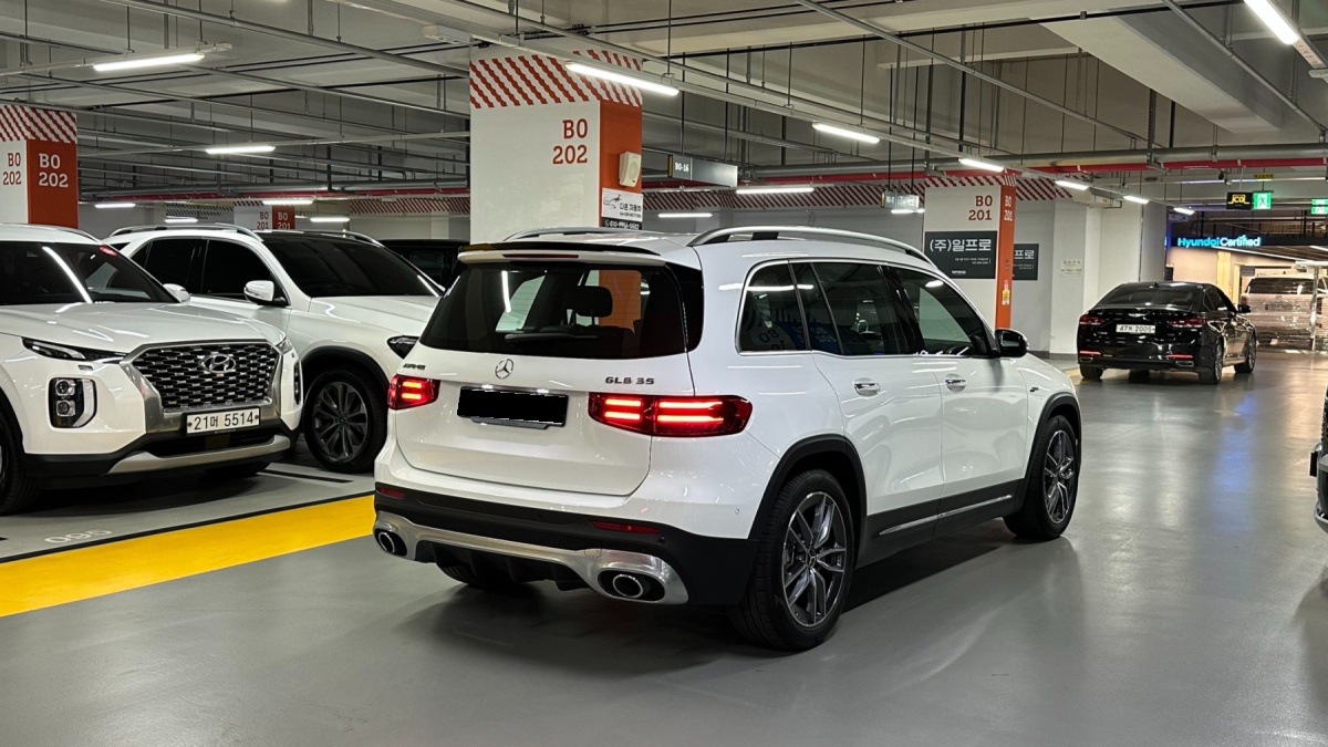Mercedes-Benz GLB-Class, 2025 — фото 4 из 12