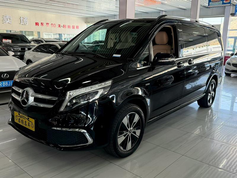 Mercedes-Benz V-Class, 2022 — купить в Казани под ключ