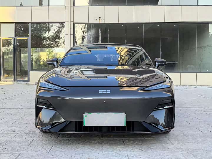 Geely Galaxy E8, 2024 — фото 2 из 9
