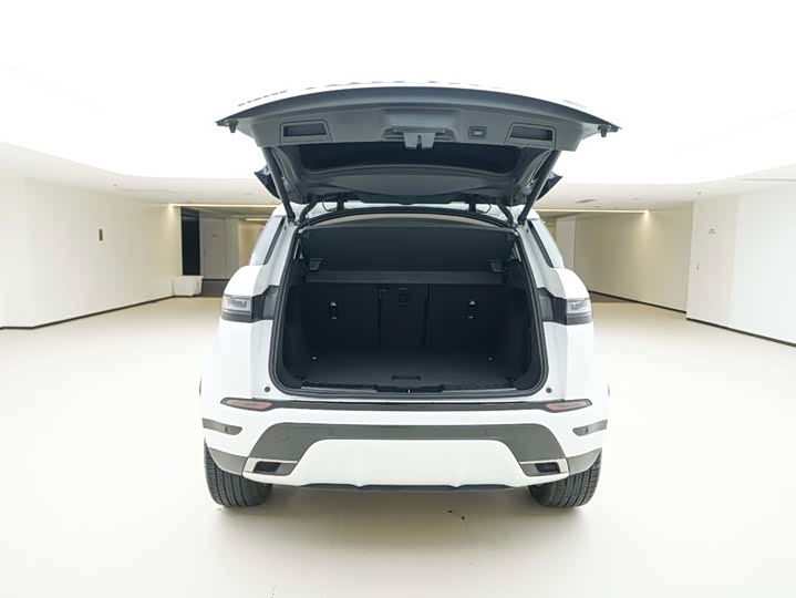 Land Rover Range Rover Evoque L, 2023 — фото 6 из 9