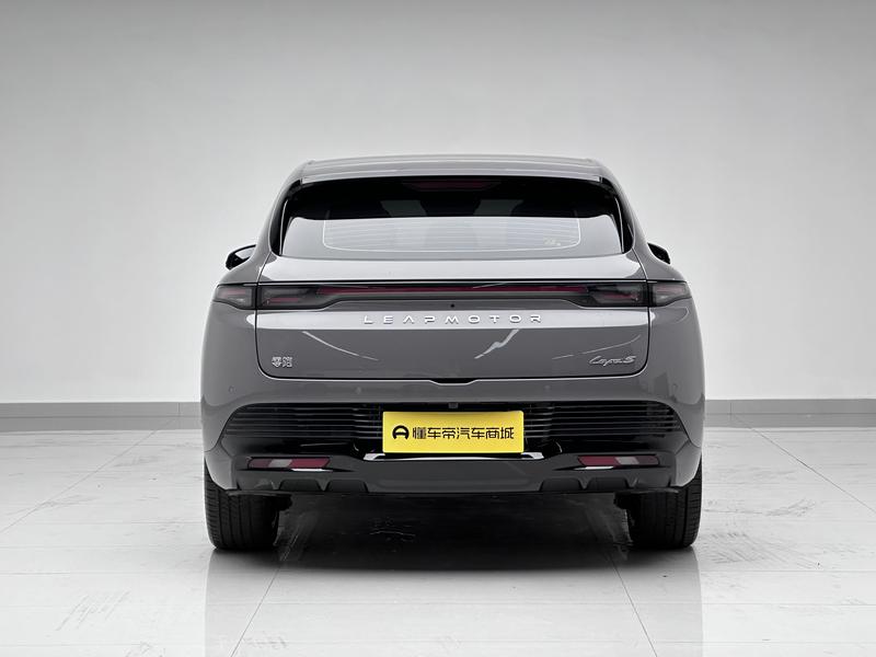 Leapmotor Lafa5, 2025 — фото 6 из 12