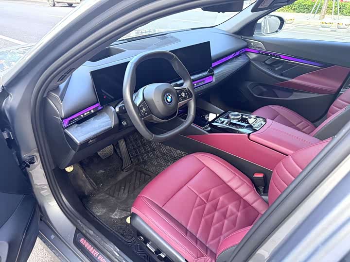 BMW i5, 2023 — фото 5 из 9