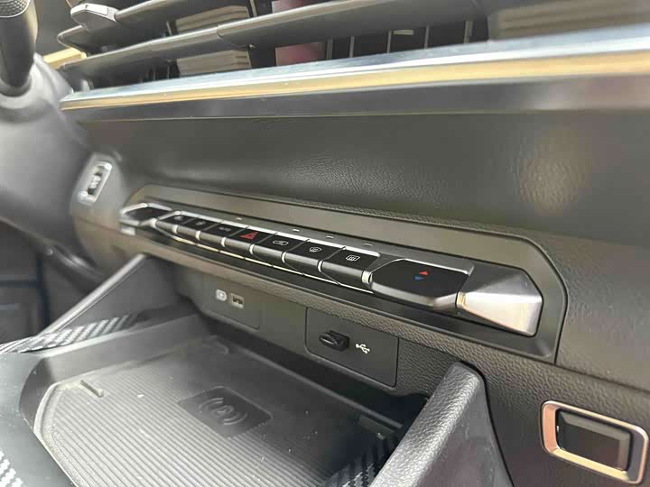 Geely Okavango L, 2023 — фото 7 из 9