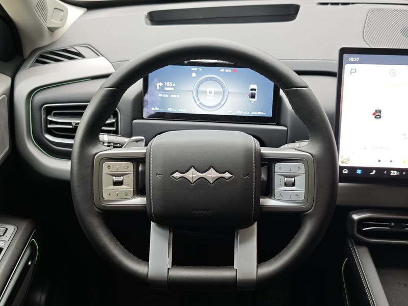 BYD FangChengBao Titanium 3 (Tai 3), 2026 — фото 8 из 10