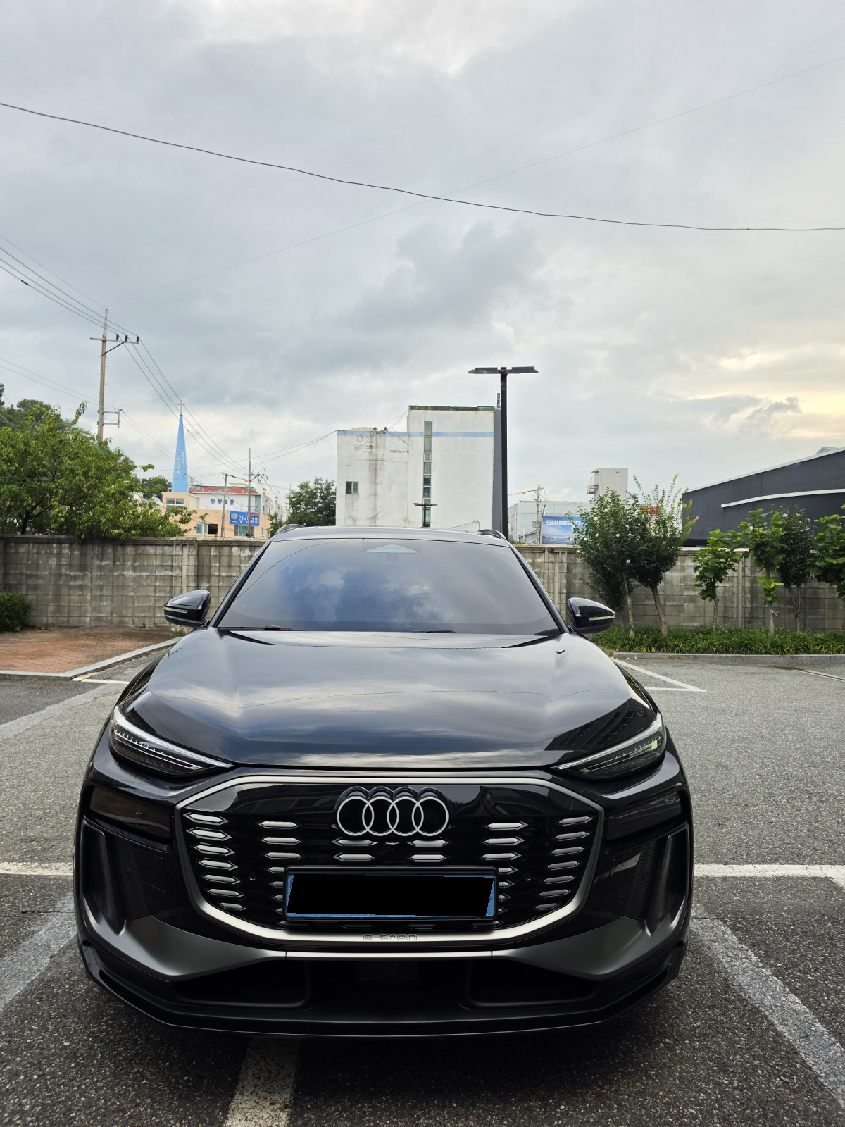 Audi Q6 e-tron, 2024 — фото 3 из 12