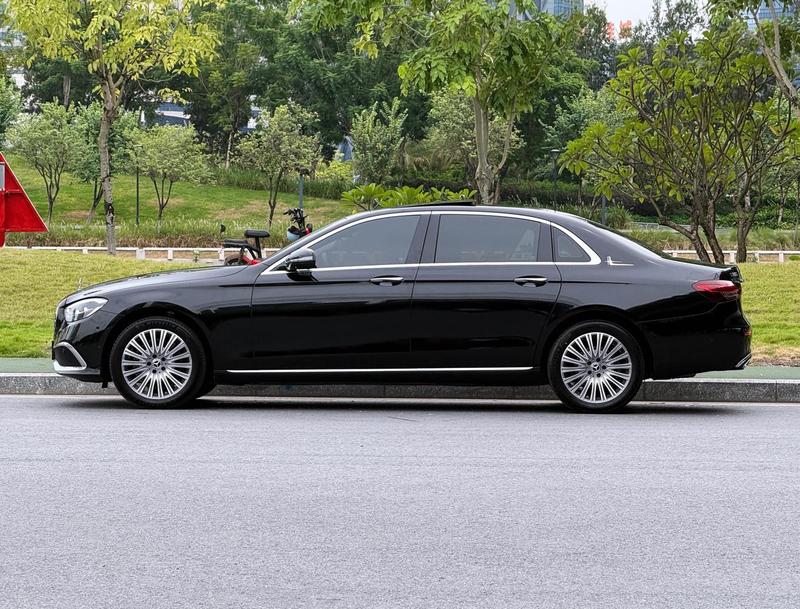 Mercedes-Benz E-Class, 2022 — фото 4 из 12