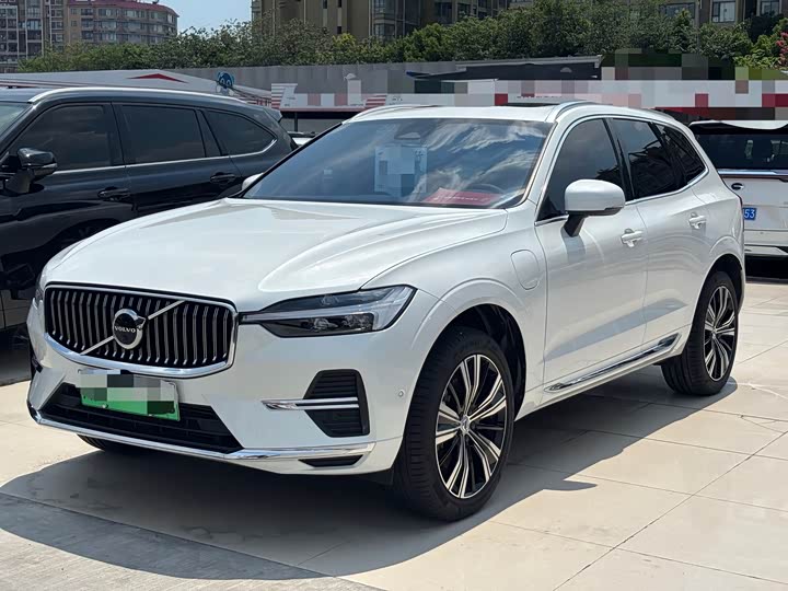 Volvo XC60 Hybrid, 2022 — купить в Перми под ключ