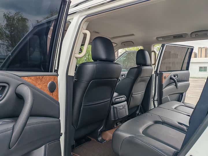 Nissan Armada, 2023 — фото 12 из 12