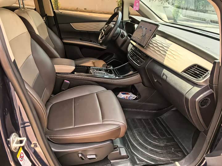 BYD Song Max Hybrid, 2022 — фото 6 из 9