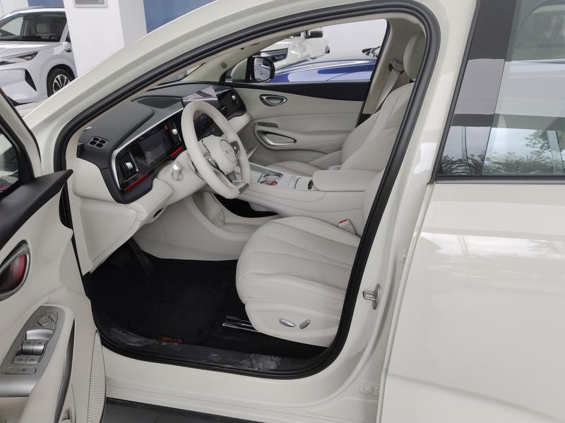 BYD Sea Lion 05 DM-i Hybrid, 2026 — фото 5 из 7