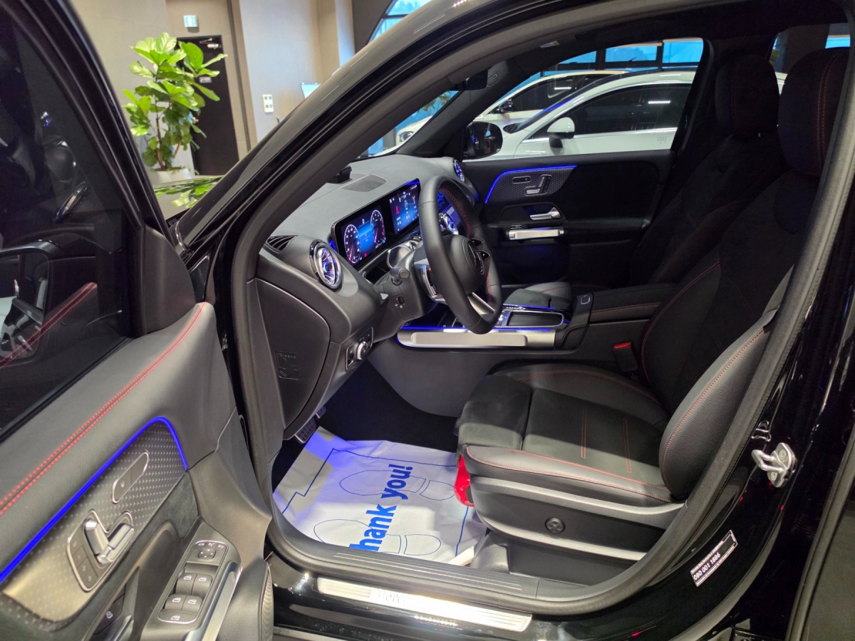 Mercedes-Benz GLB-Class, 2025 — фото 11 из 12