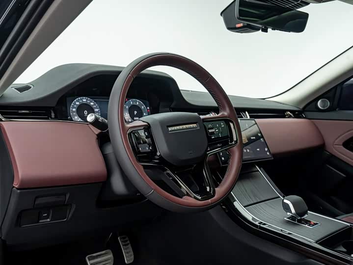 Land Rover Range Rover Evoque L, 2024 — фото 9 из 9