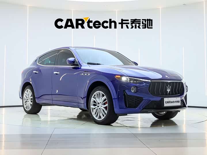 Maserati Levante, 2023 — фото 2 из 9