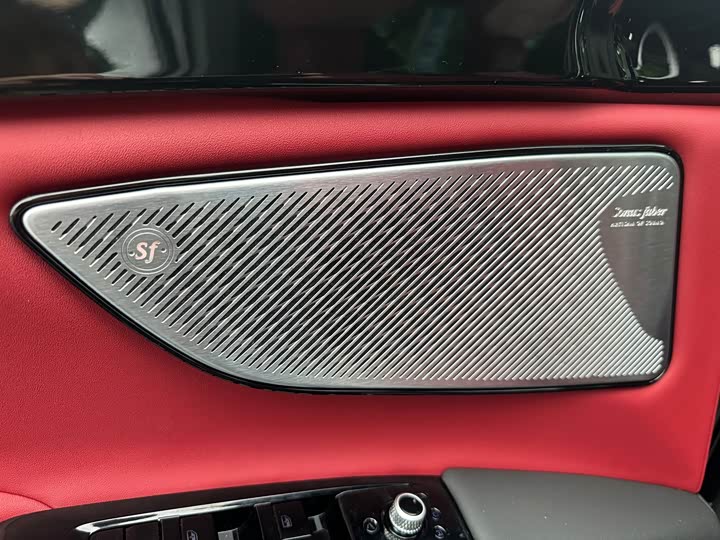 Maserati Grecale EV, 2025 — фото 7 из 9