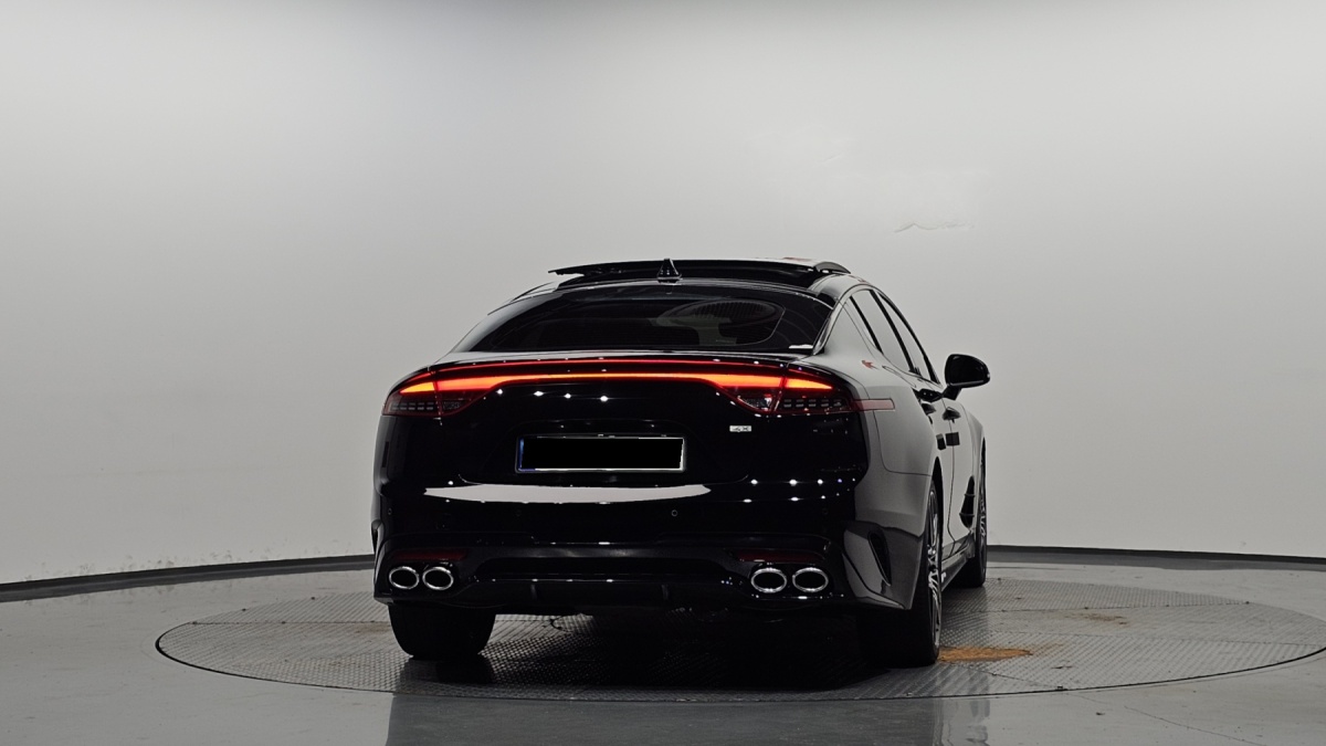 Kia Stinger, 2021 — фото 4 из 12