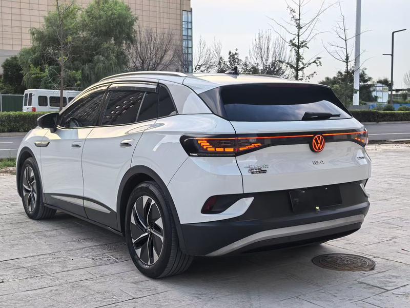Volkswagen ID.4 Crozz, 2024 — фото 4 из 10