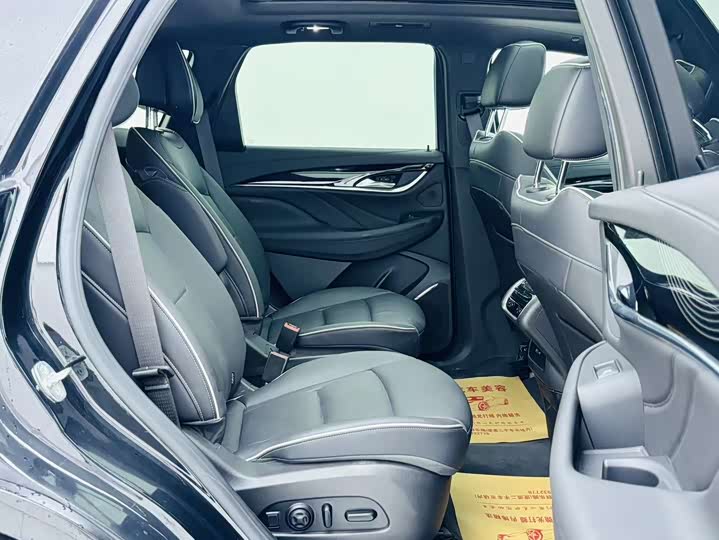 Buick Enclave, 2023 — фото 9 из 9