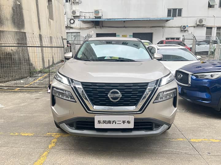 Nissan X-Trail, 2022 — фото 2 из 9