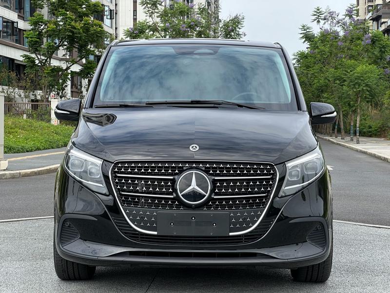 Mercedes-Benz V-Class, 2025 — фото 2 из 11