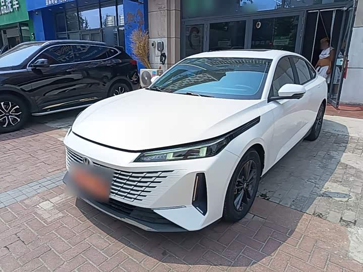 Changan Yida, 2023 — купить в Саратове под ключ