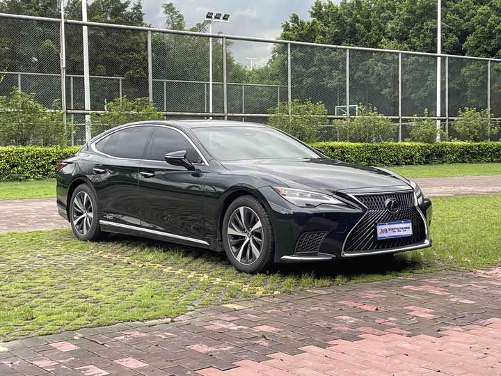 Lexus LS, 2021 — фото 3 из 9