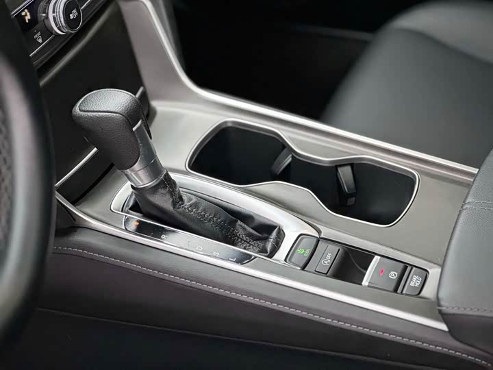 Honda Accord, 2023 — фото 8 из 9