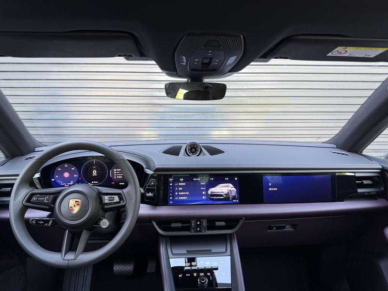 Porsche Macan EV, 2025 — фото 8 из 12