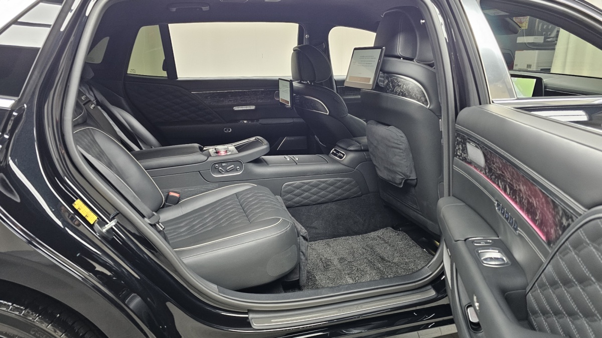 Genesis G90, 2023 — фото 11 из 12