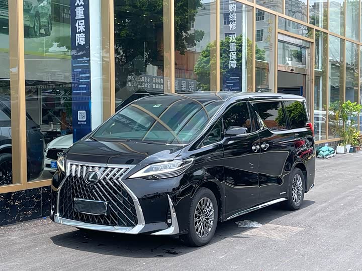 Lexus LM, 2022 — купить в Санкт-Петербурге под ключ