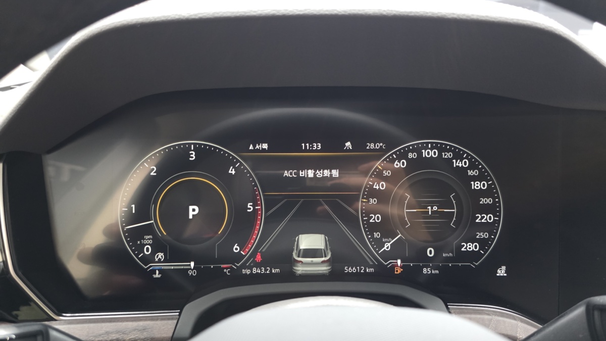 Volkswagen Touareg, 2023 — фото 7 из 12