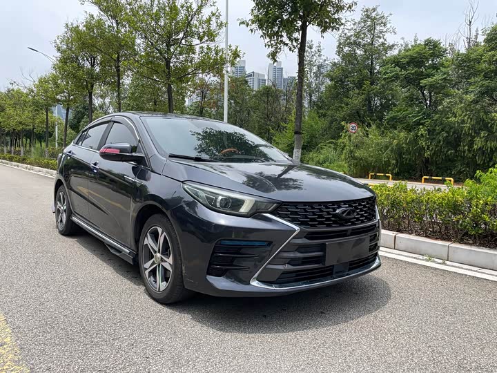 Chery Omoda S5 (Arrizo 5 Plus), 2022 — фото 3 из 9