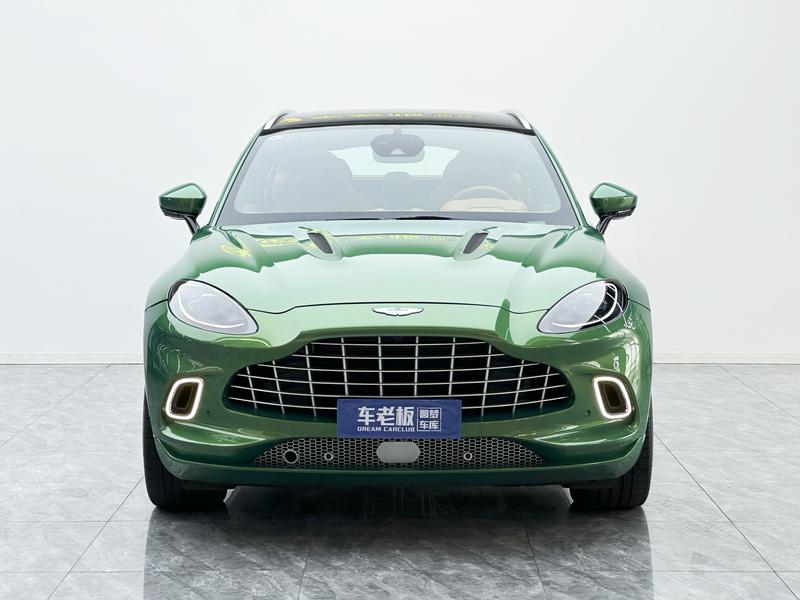 Aston Martin DBX, 2023 — фото 2 из 12