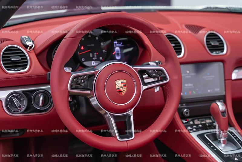 Porsche 718, 2025 — фото 12 из 12