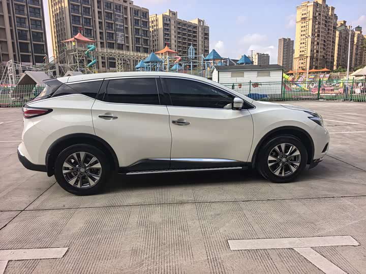 Nissan Murano, 2023 — фото 4 из 9