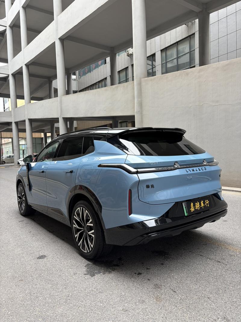 Lynk & Co 08 EM-P Hybrid, 2025 — фото 4 из 12