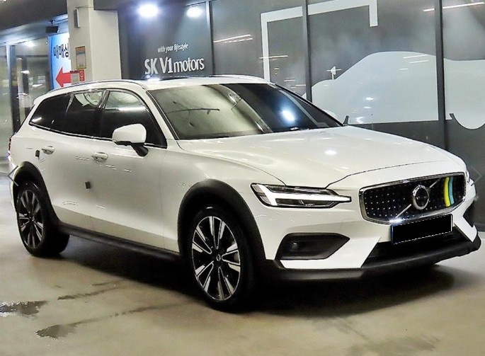 Volvo V60, 2023 — купить в Самаре под ключ