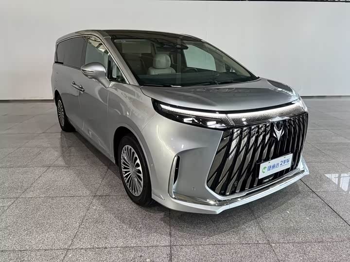 BAIC Arcfox Wendao V9, 2026 — фото 9 из 9