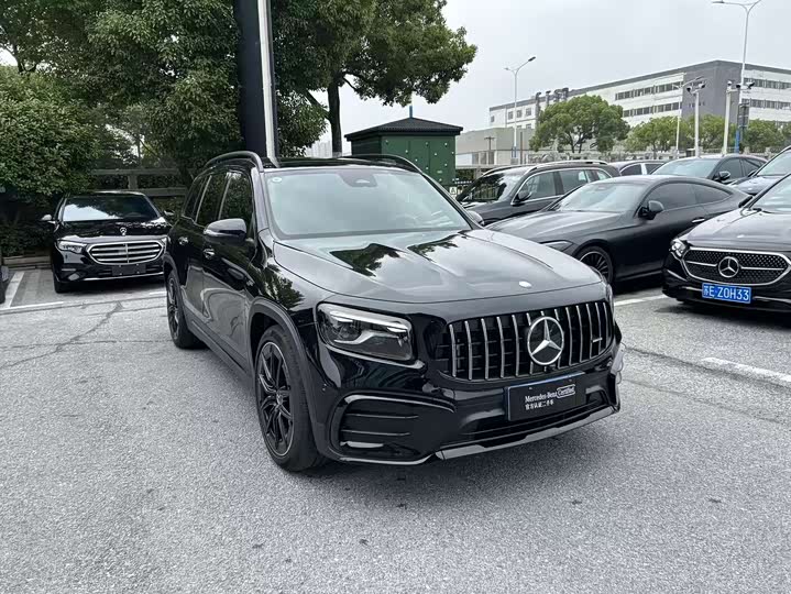 Mercedes-Benz GLB-Class AMG, 2025 — фото 3 из 9