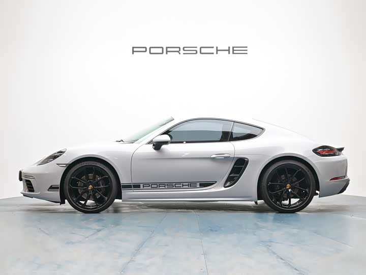 Porsche 718, 2024 — фото 4 из 9