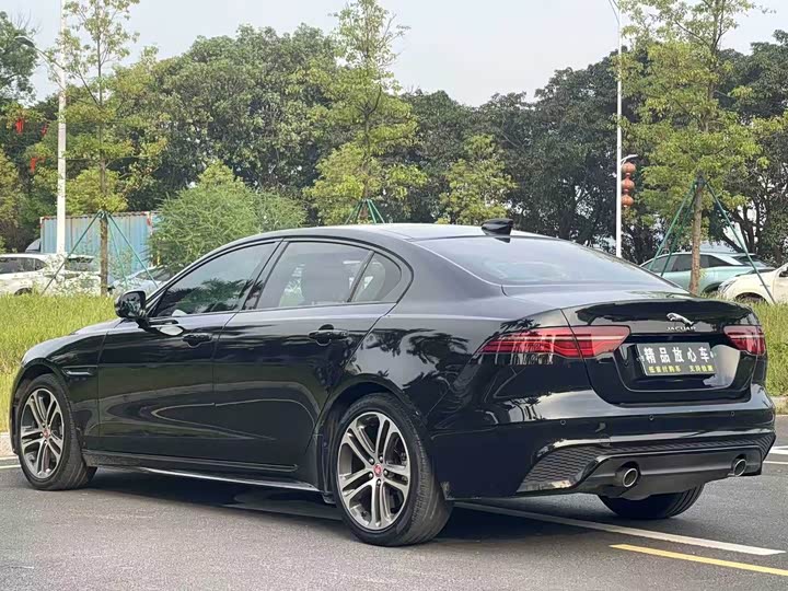 Jaguar XE L, 2022 — фото 7 из 9
