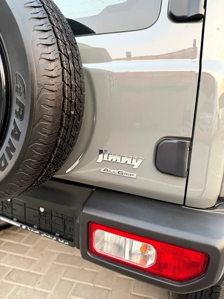 Suzuki Jimny, 2026 — фото 4 из 10