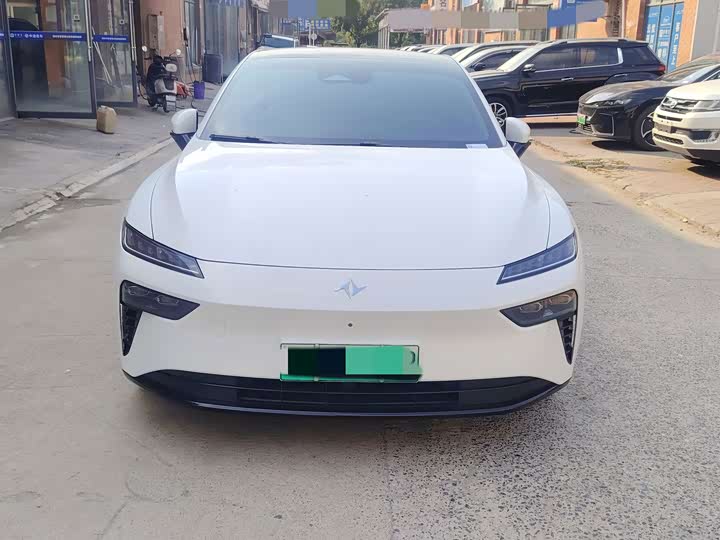 Dongfeng Yipai eπ 007, 2025 — фото 2 из 9