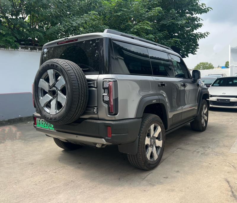 BAIC Beijing BJ40 Hybrid, 2026 — фото 6 из 10