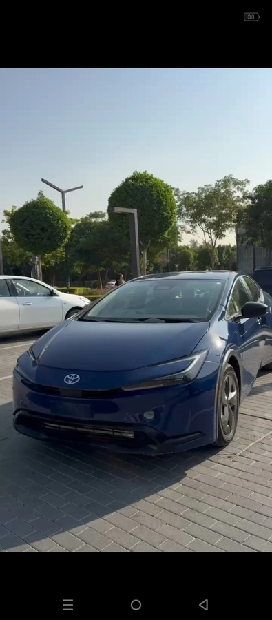 Toyota Prius, 2024 — фото 2 из 7